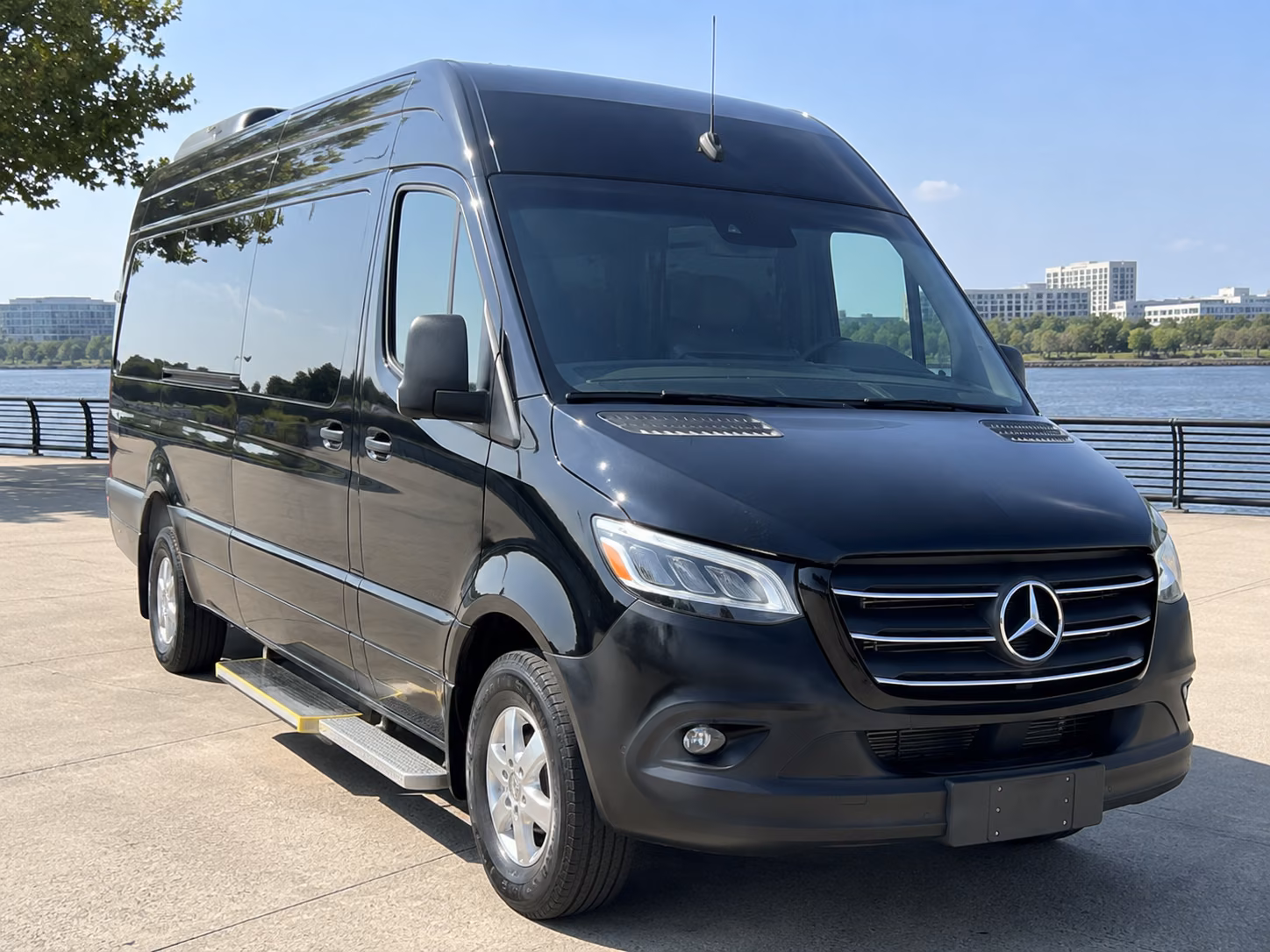 easily book transportation for your next sporting event 4