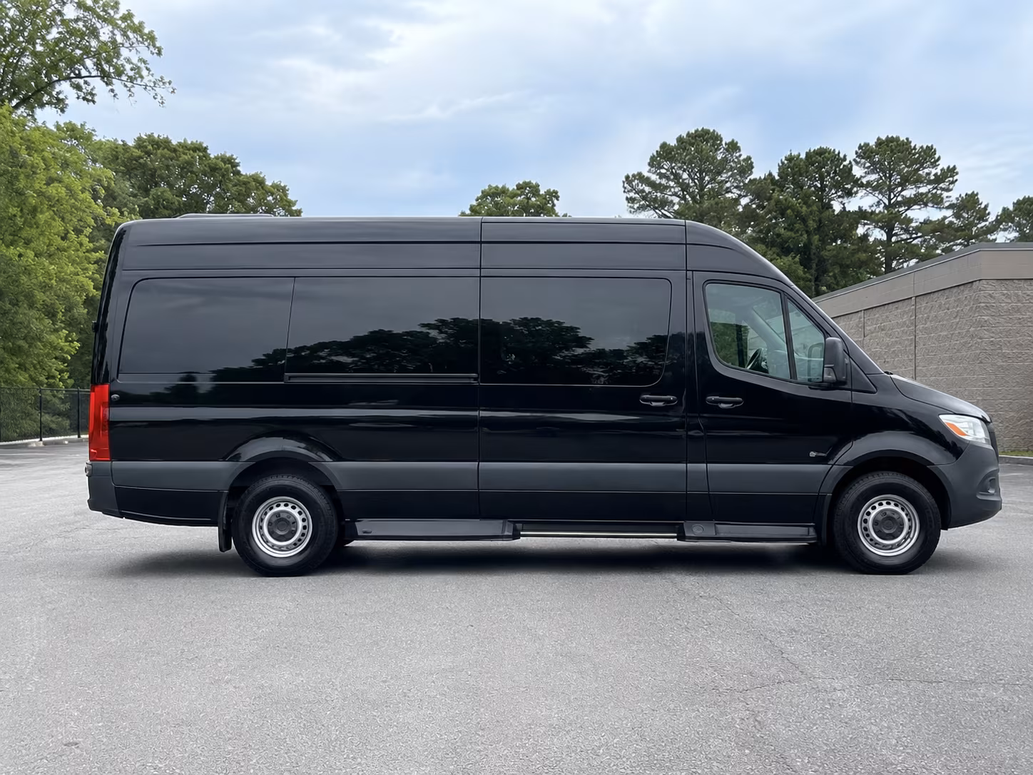 easily book transportation for your next wine tour 1