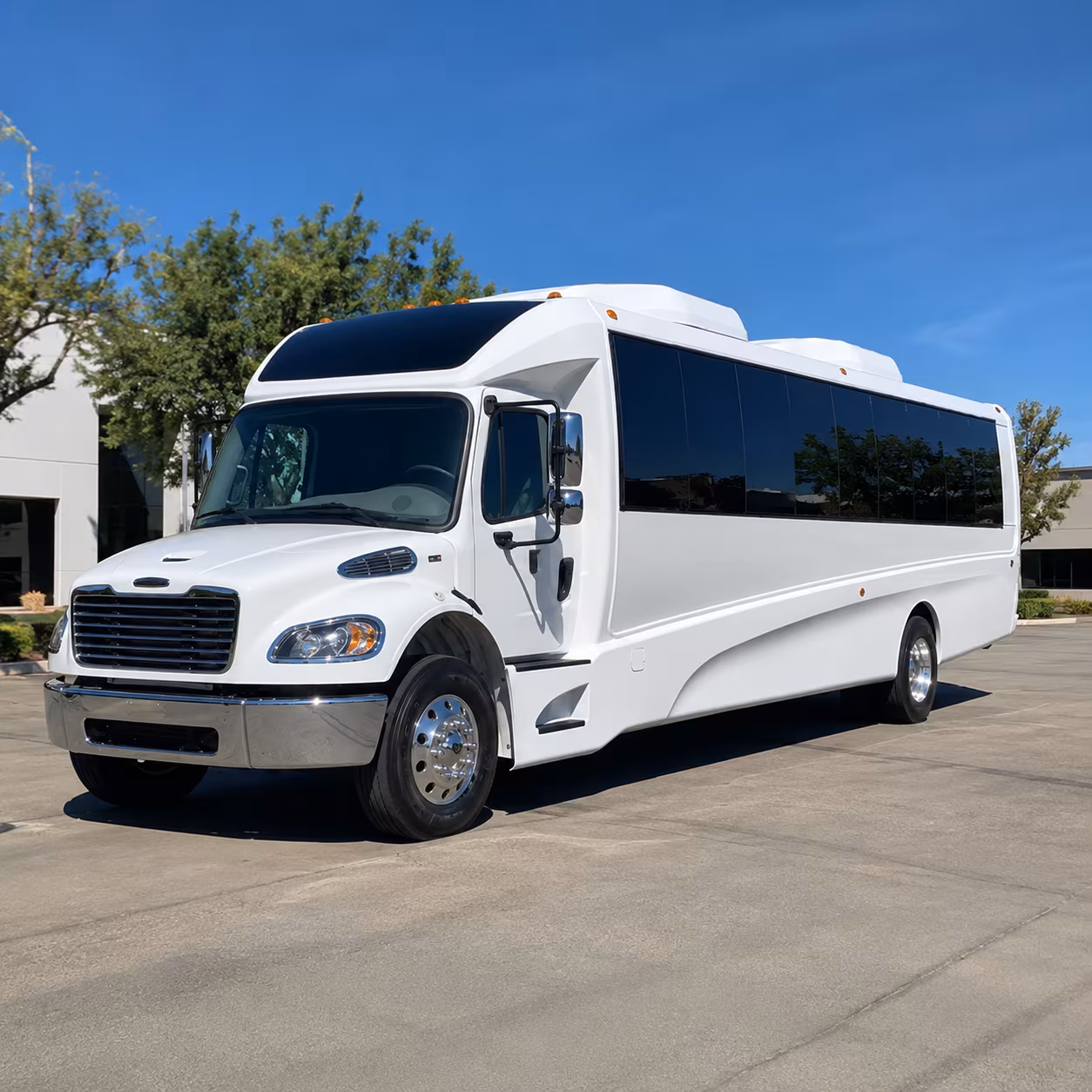 hayward 35 passenger minibus