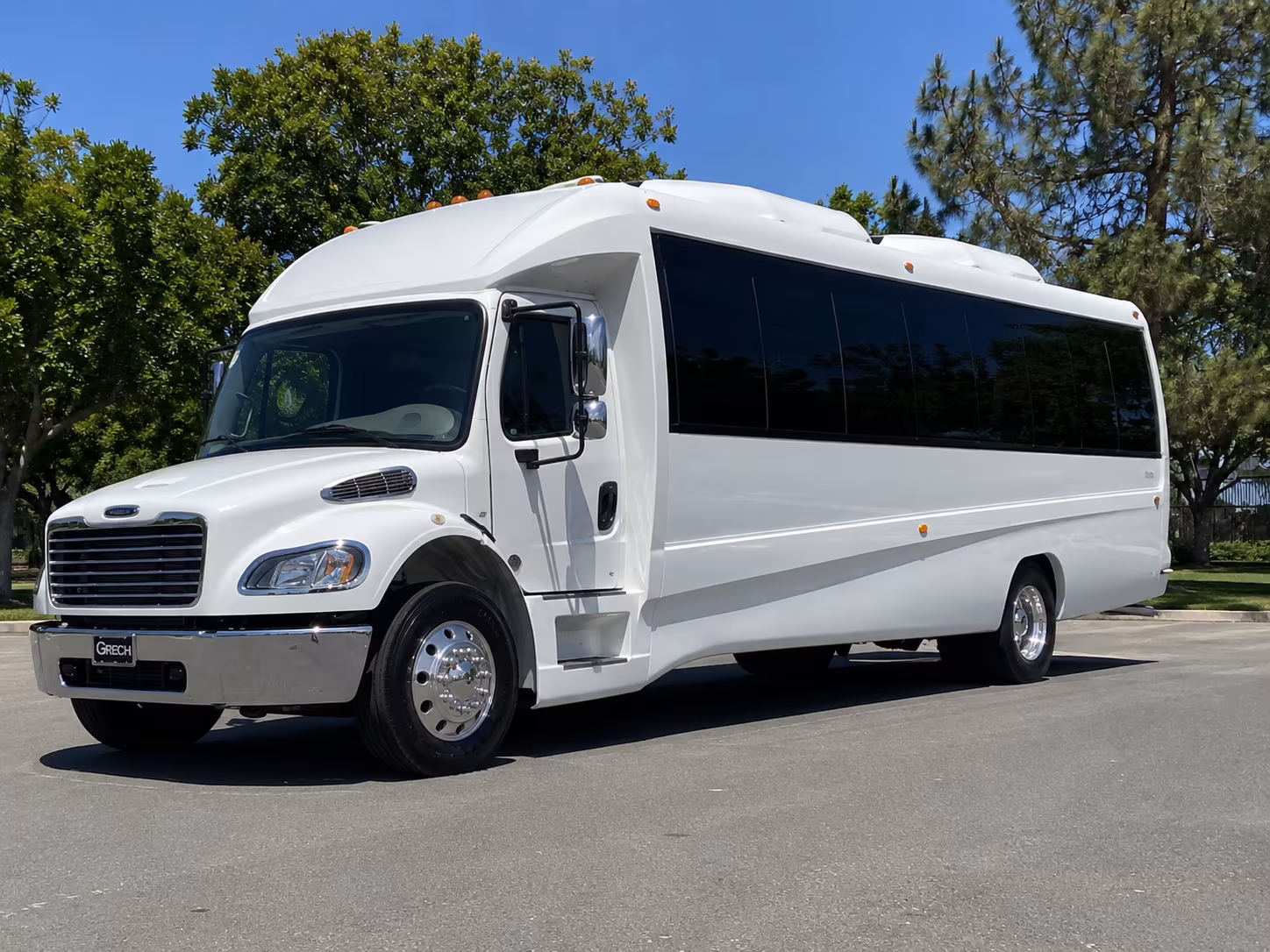 hayward party buses for milestone birthday celebrations on the bay